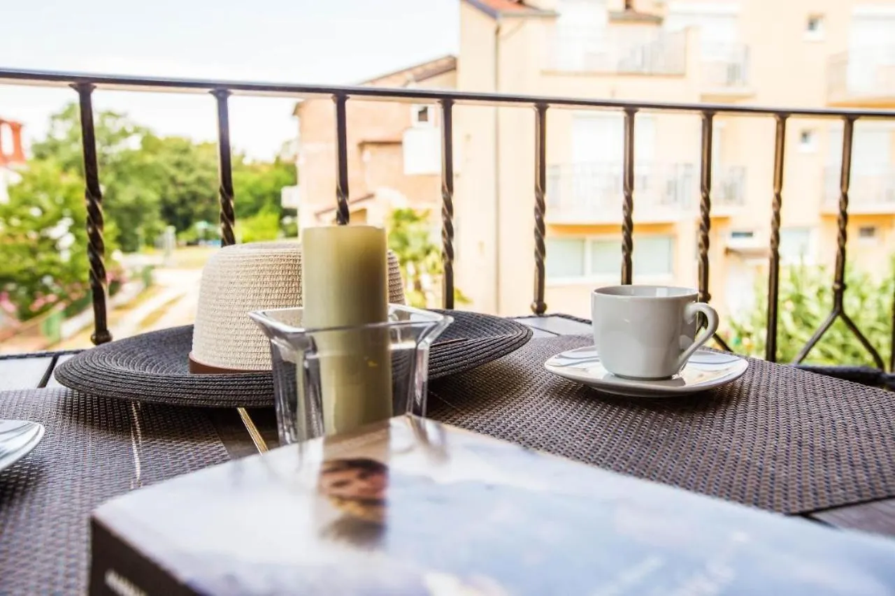Edi Premium White Apartment Funtana 0*,  Croatia